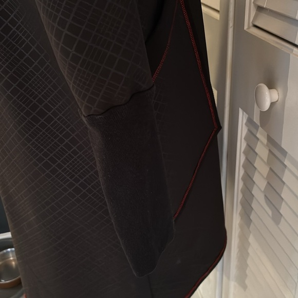 Lousje & Bean Assymetrical Zip Car Coat Women’s Black w/ Red Trim Size Small - Picture 7 of 13